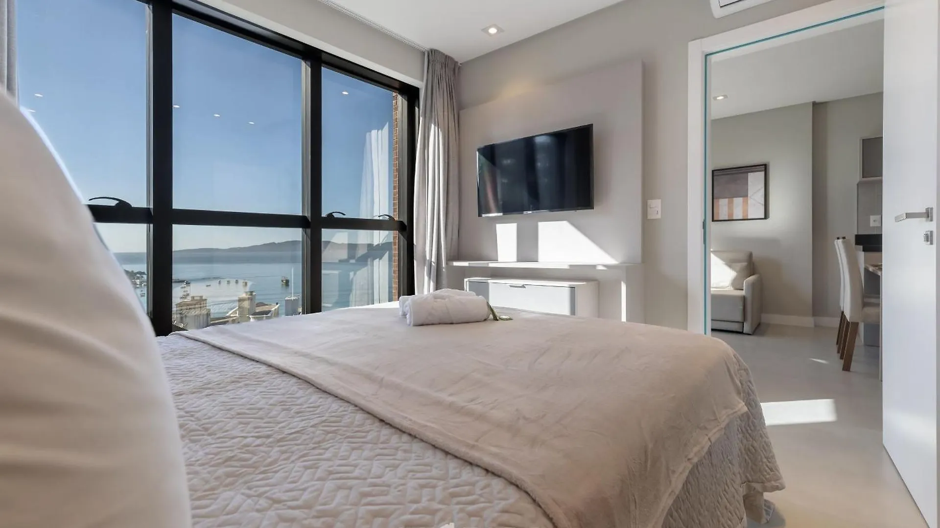 Appartamento Mhfs - Apts Variados Em Predio Com Vista Para O Mar Em Itapema Brasile