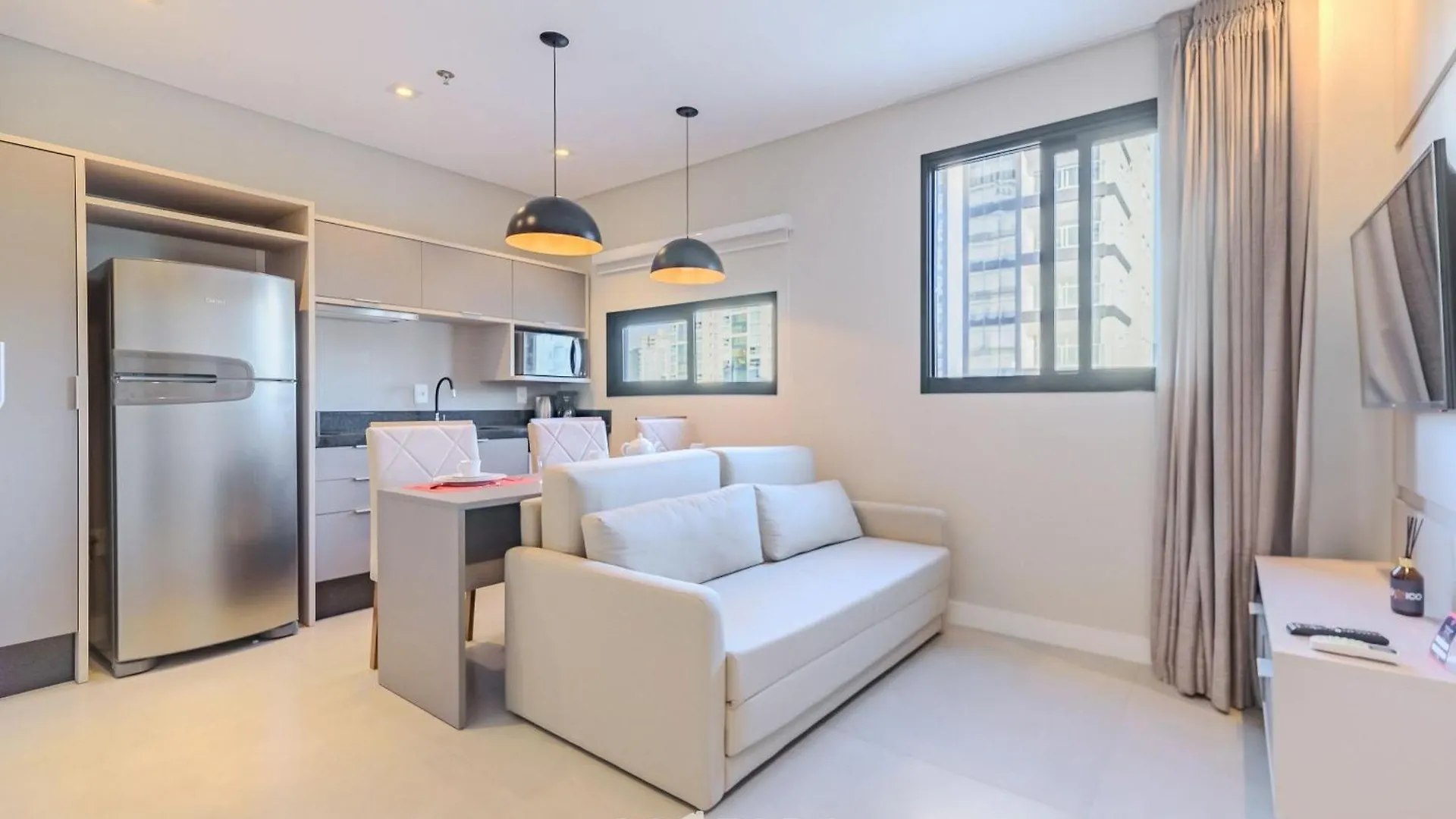 Mhfs - Apts Variados Em Predio Com Vista Para O Mar Em Itapema 0*,  Brasile